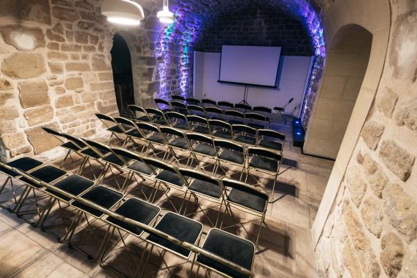 Paris Seminar Room Rental Affordable